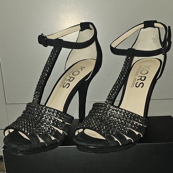 Michael Kors Glittering Rhinestone Black Heels 7.5 - Picture 1 of 12